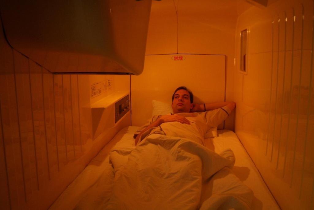 Capsule Hotel & Sauna Ikebukuro Plaza Tōkyō Chambre photo